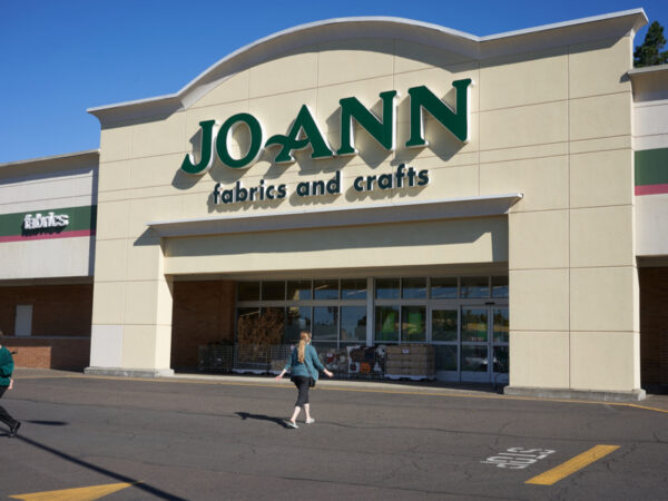 Can You Return the Fabric to Joann Fabrics? (In-store, Online & Customizable Product)